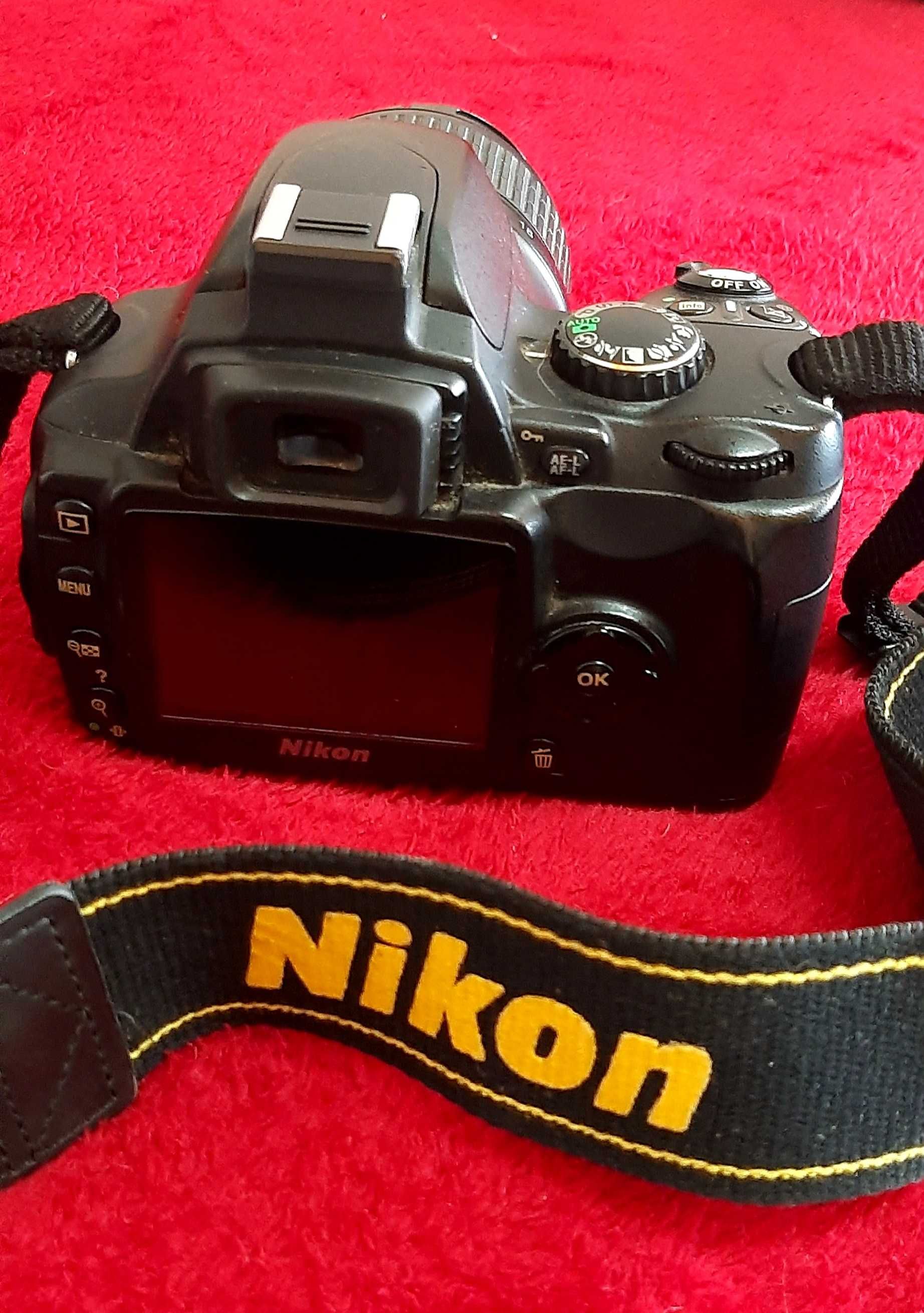 Máquina fotográfica digital Nikon D40