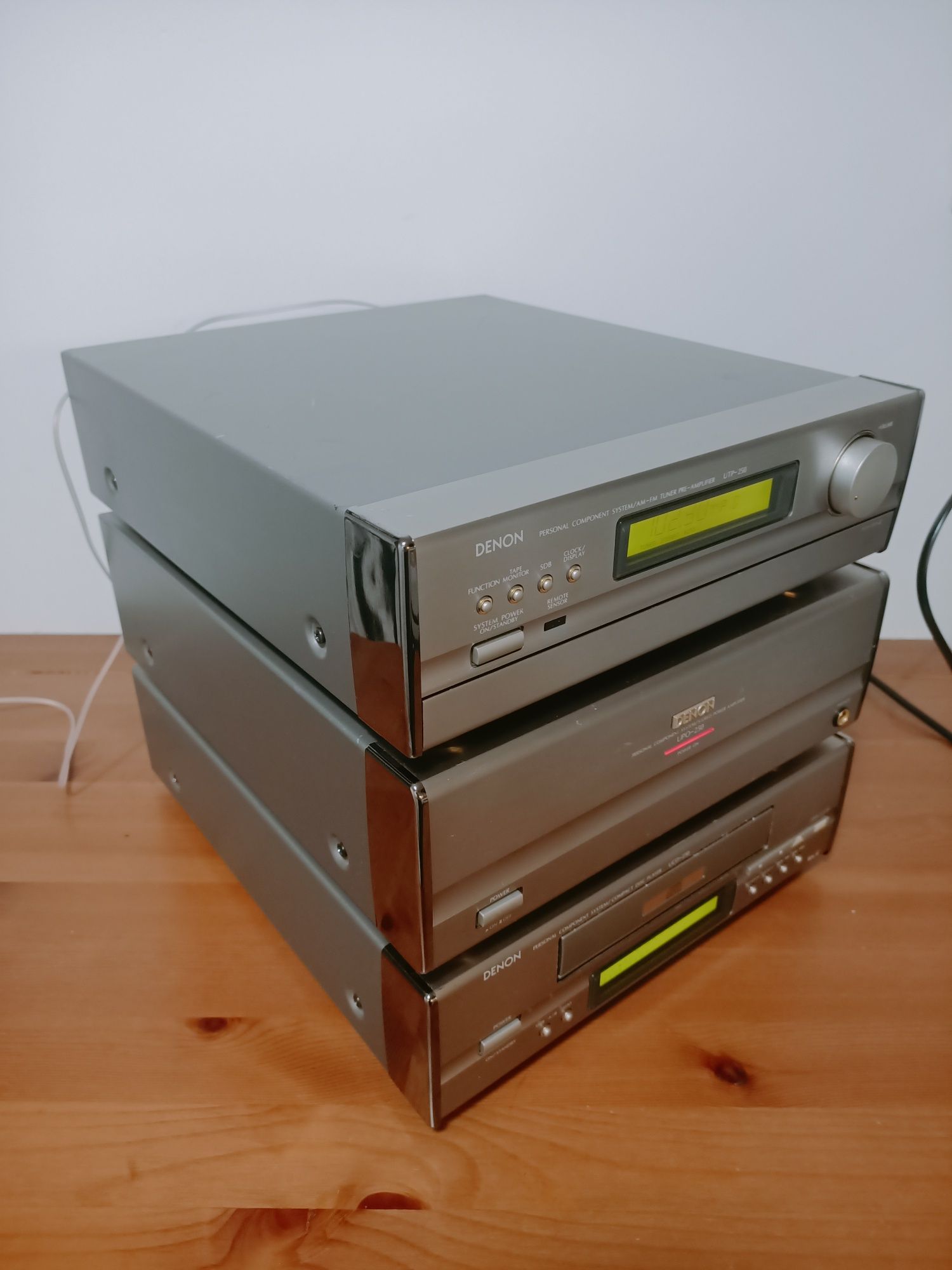 Wieża Denon UTP-250, UPO-250, UCD-250