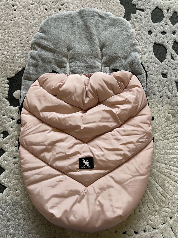 Śpiworek cottonmoose różowy plus mufka szara