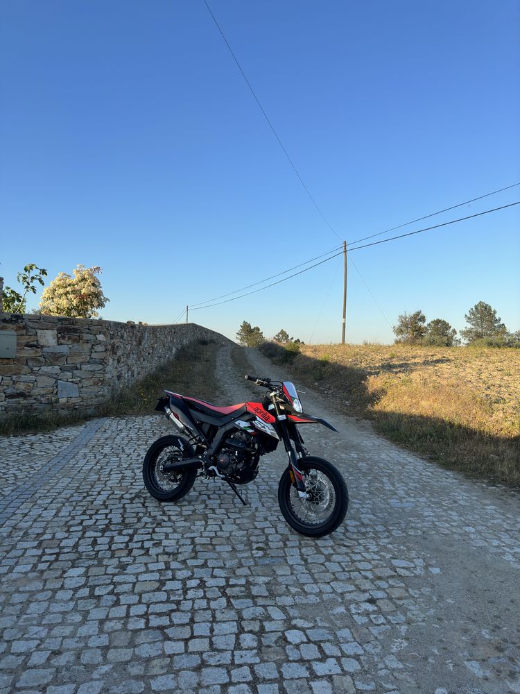 Para venda Aprilia sx125