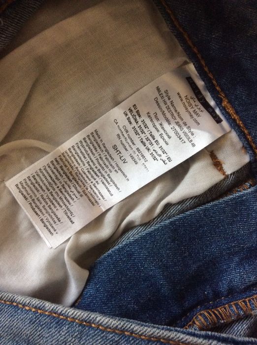 Продам новые женские джинсы