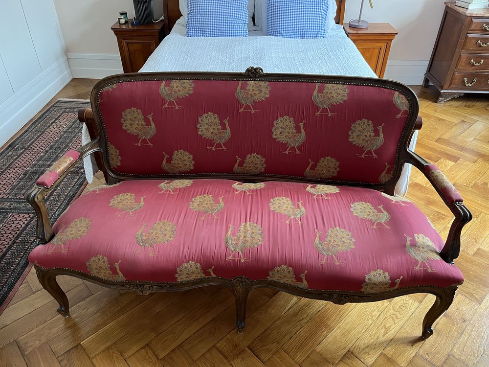 Sofa antyk po renowacji