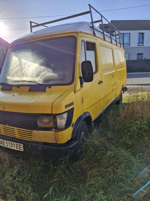 Продам мерседес 207