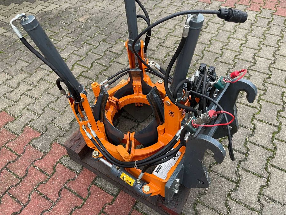 Przesadzarka do drzew firmy Optimal 350