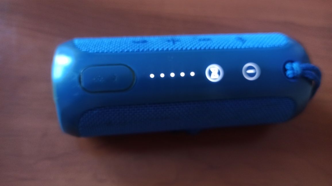 JBL Flip 3 orginalny bateria trzyma około 1 h
