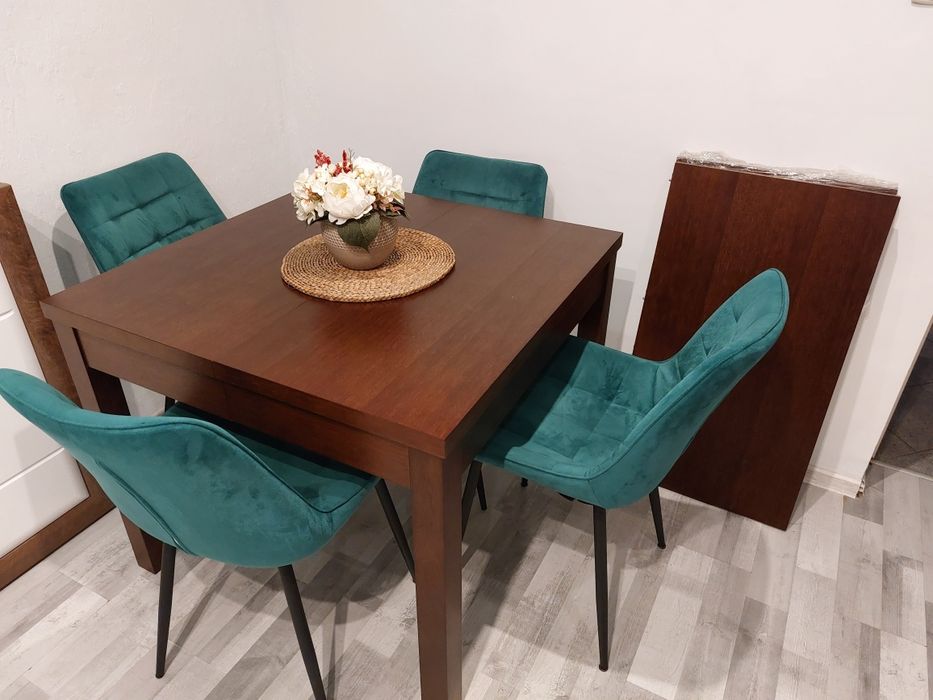 Stół rozkładany, stan bardzo dobry