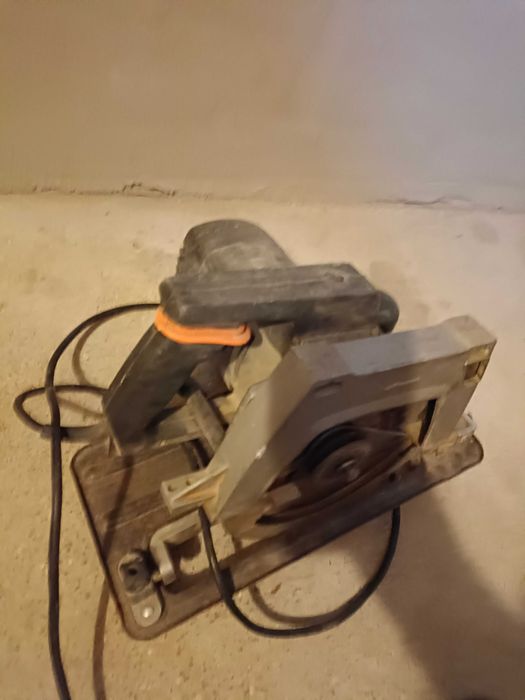 Halogen i pilarka sprawne