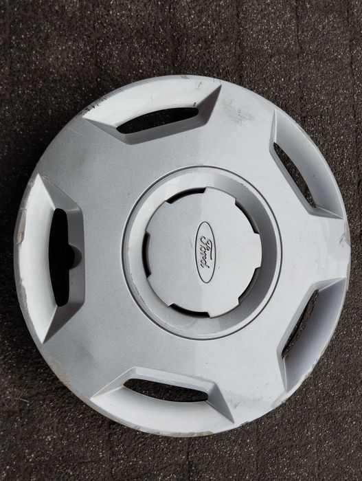 Kołpak Ford 14" 2S61-1130-AA Fiesta pojedyncza sztuka