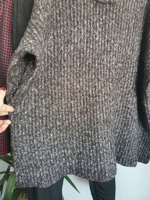 Sweter damski z wełną oversize