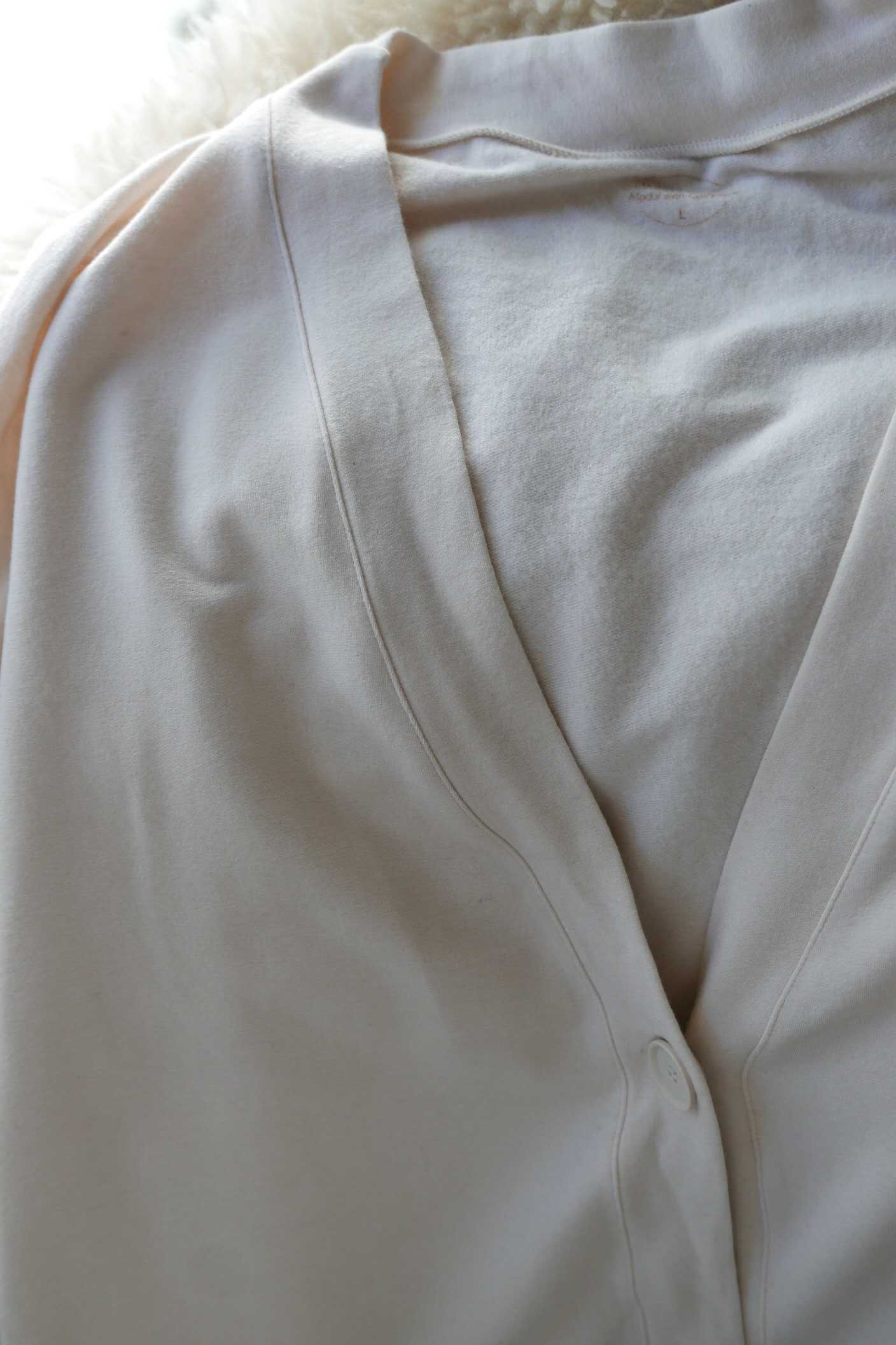 Intimissimi sweter thermal z guzikami z modalu i kaszmiru L