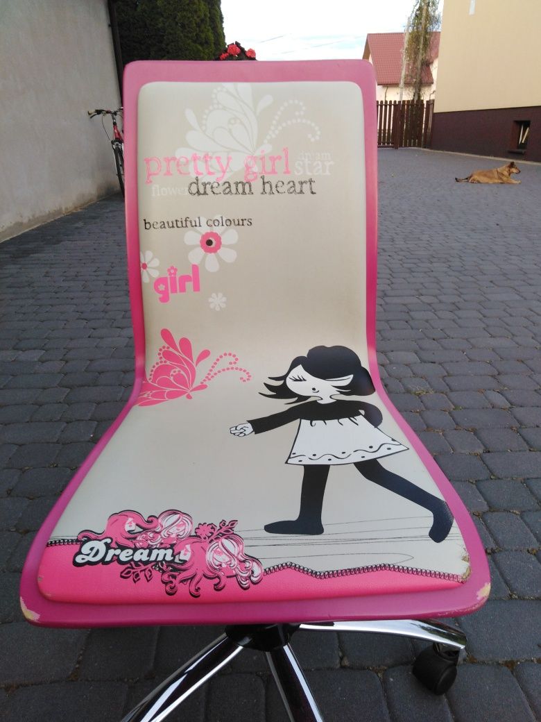 Krzesło do biurka dla dziewczynki