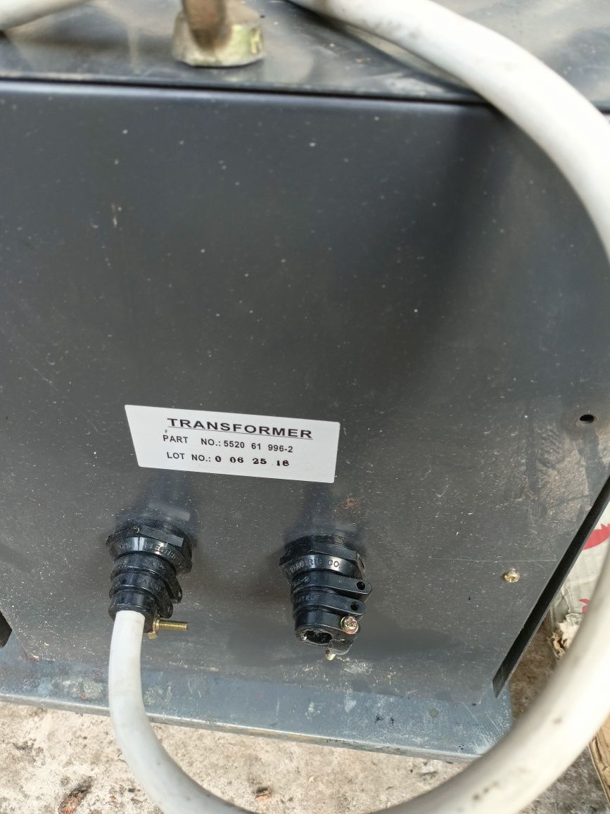 Stabilizator napięcia 380V. Transformator 53 kg