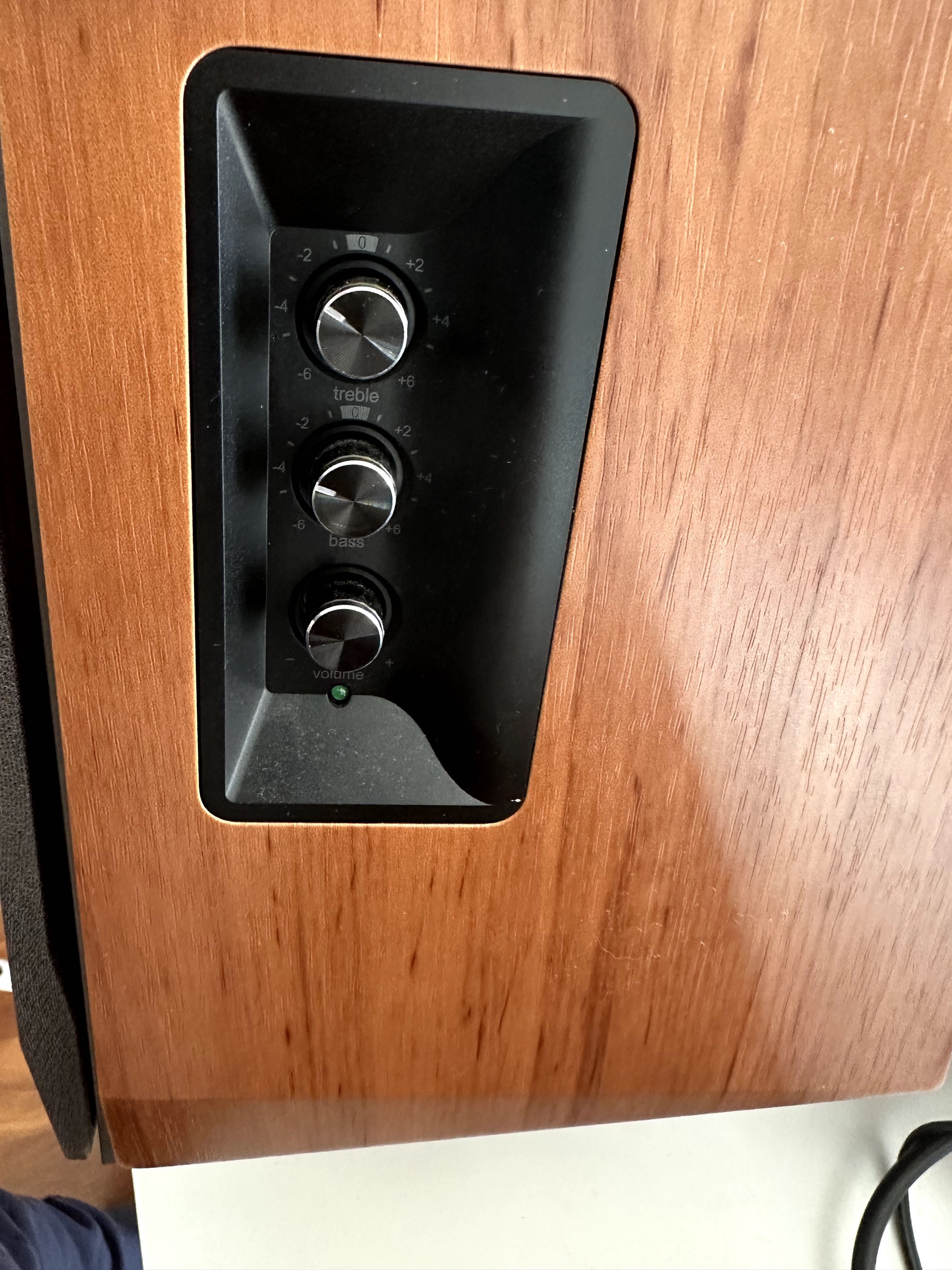 Głośniki Edifier 2.0 R1600TIII 60W, jak nowe