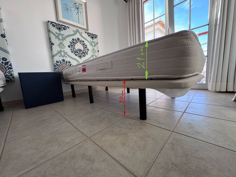 Cama solteiro Pikolin Sommier + cabeceira + quadro