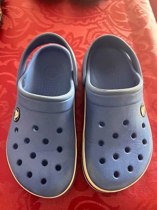 Crocs e chinelos Rapaz