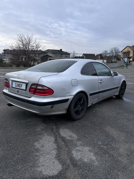Продам Mercedes CLK 200 W208