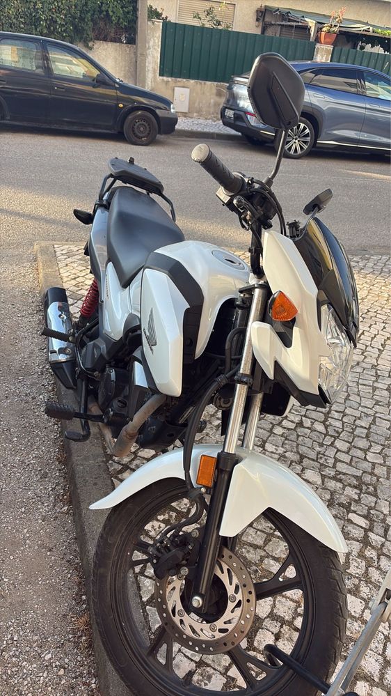 Honda CB 125 - Ano 2022