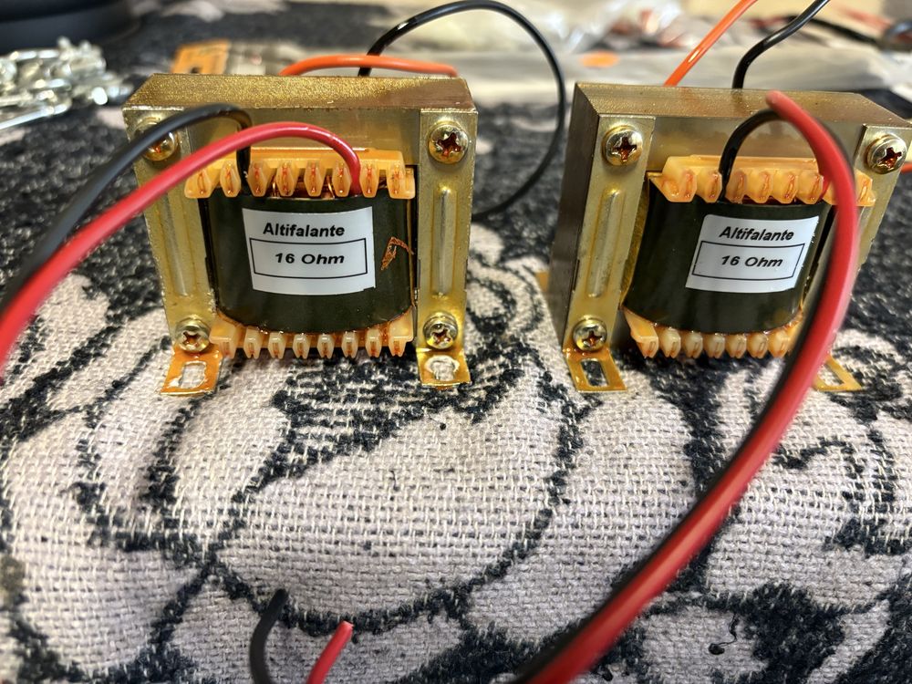 Tranformador de linha de 100V