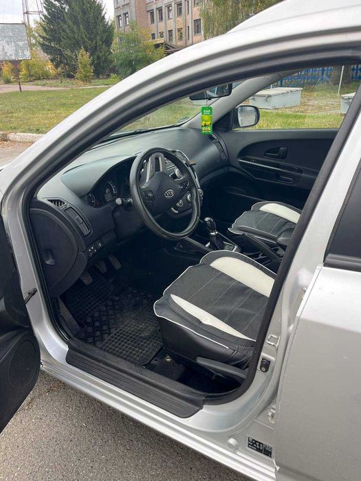 Подам Kia Ceed 2011