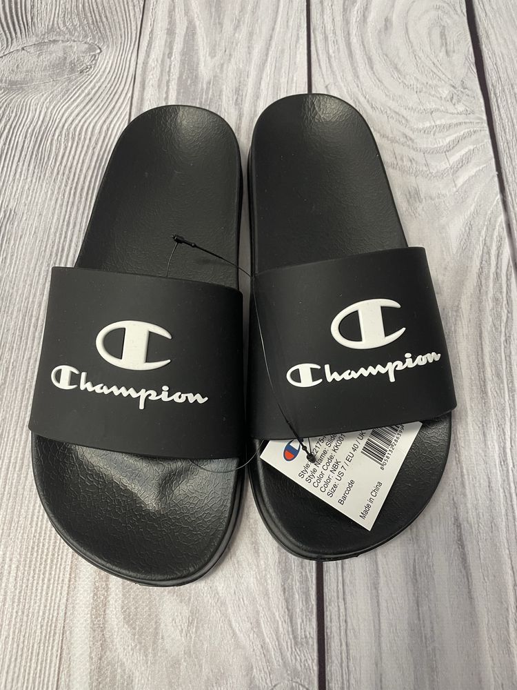 Шльопанці чоловічі Champion