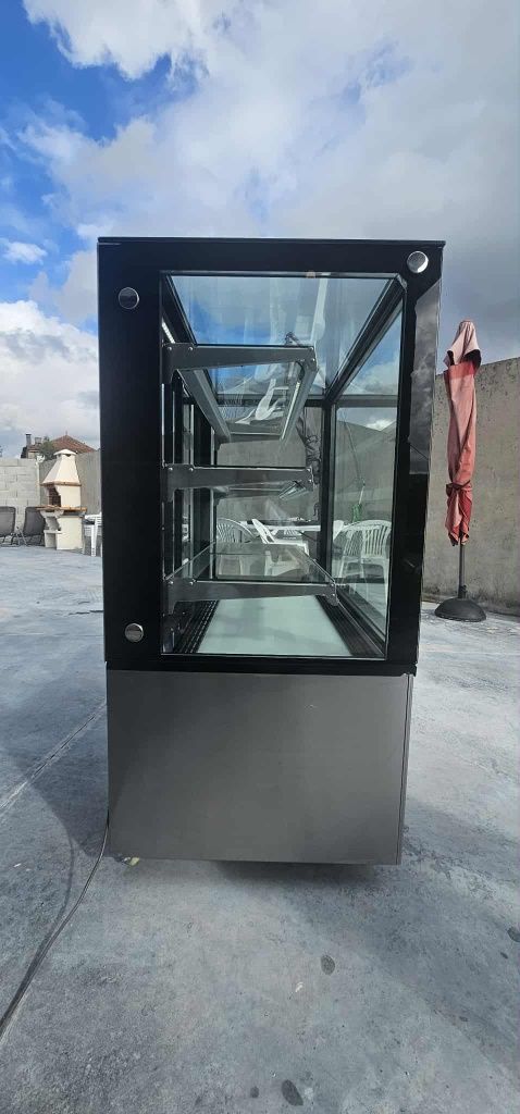 Vitrine expositora refrigerada