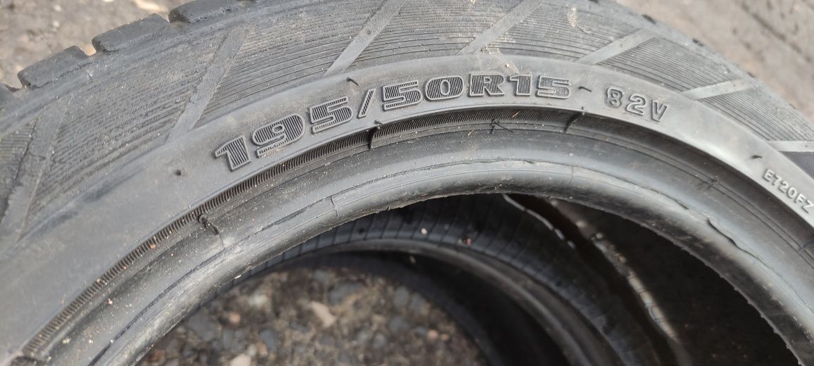 Opony letnie 195/50/15 Bridgestone 5N