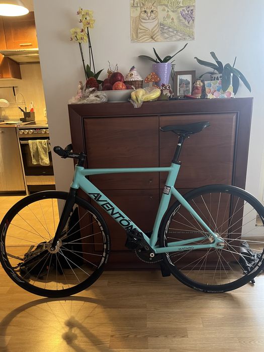 Ostre koło rower torowy/ fixeg gear/ single speed Aventon Motaro 55 cm