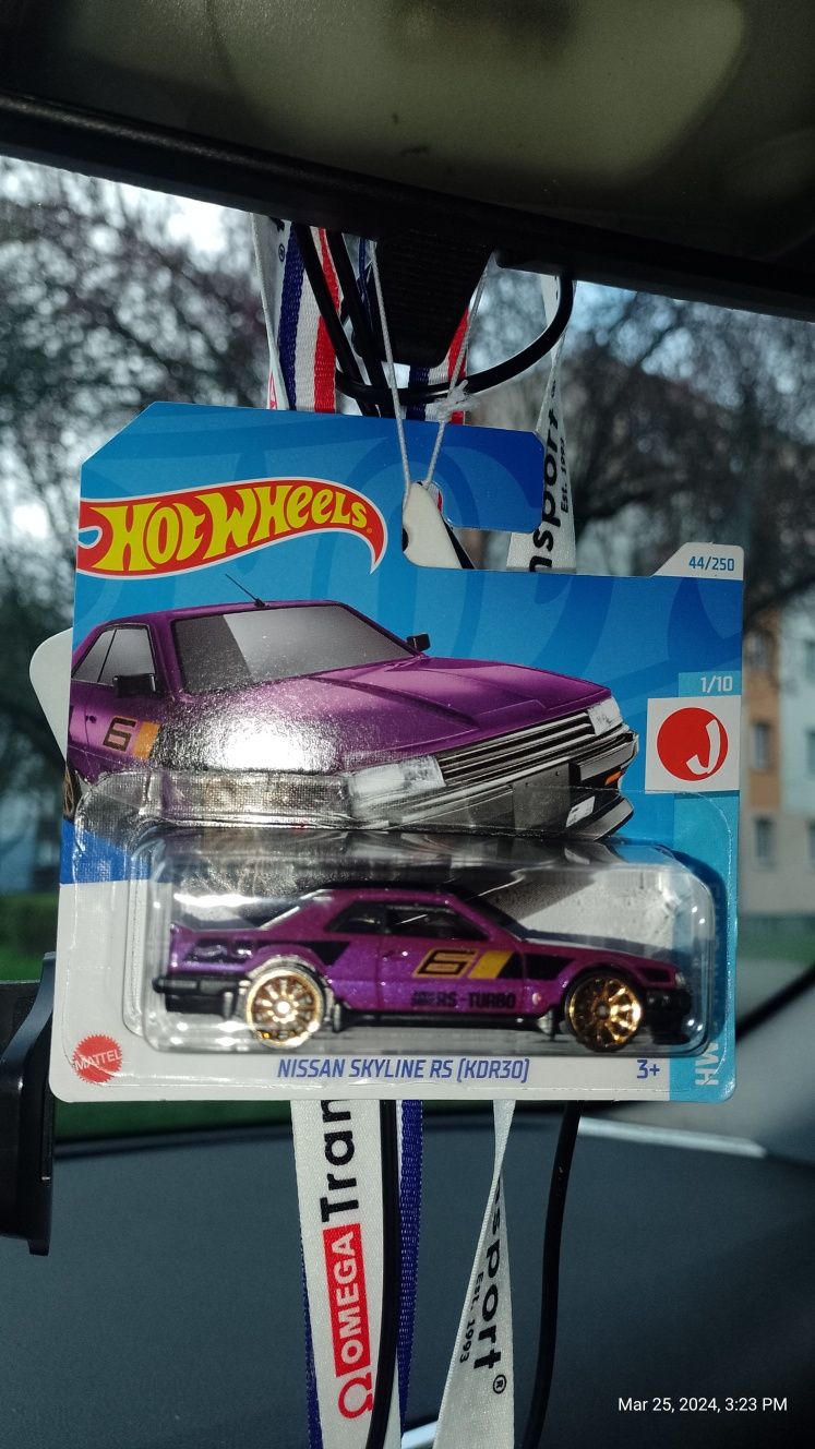 Hot Wheels Nissan Skyline RS  kdr30