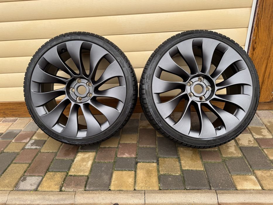 Продам 2 пари дисків Tesla 235/35 r20— літні та зимові