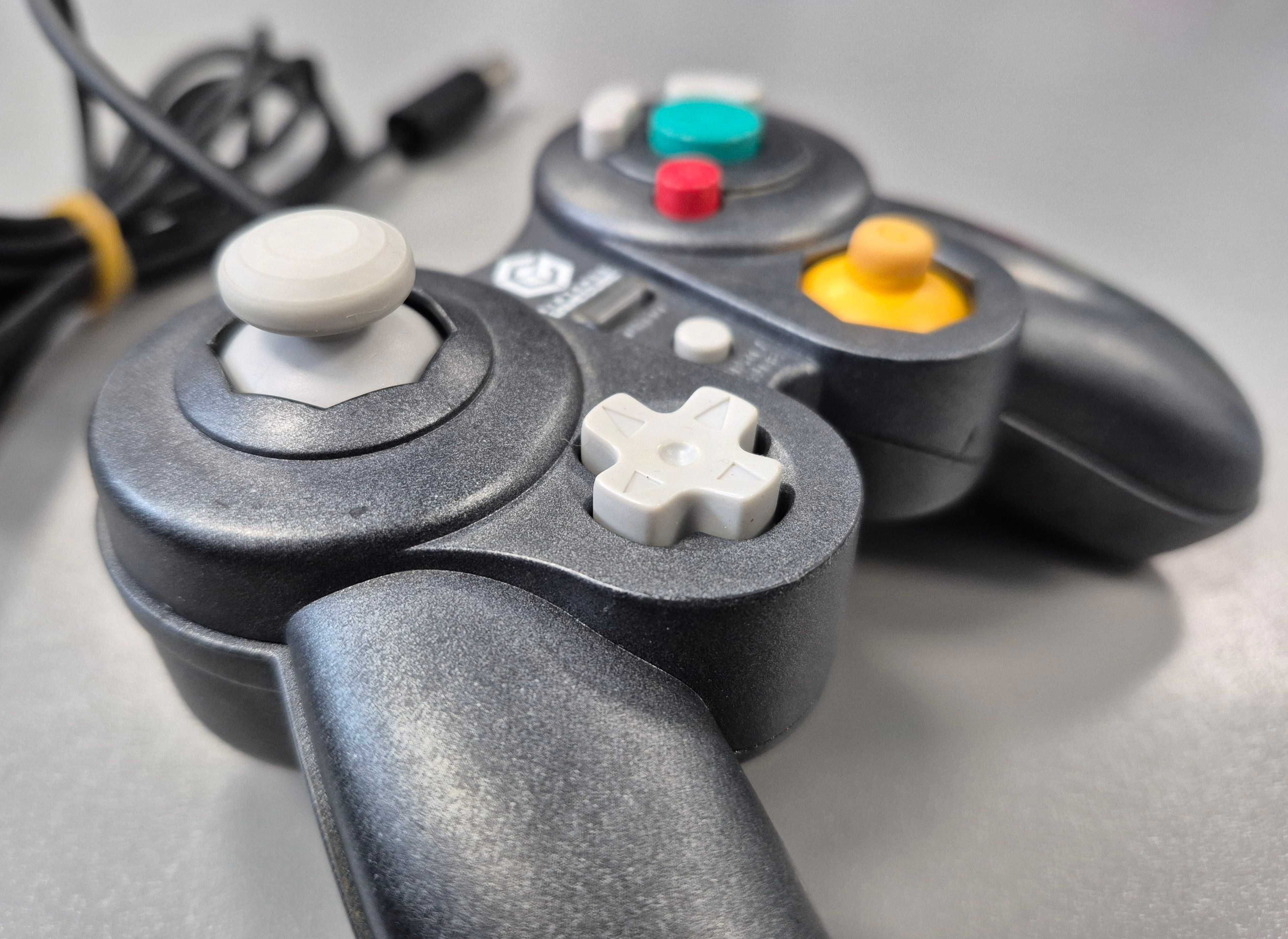 Pad Nintendo GameCube Joy Pad Cube Mini - Metal Black (JGC-001)