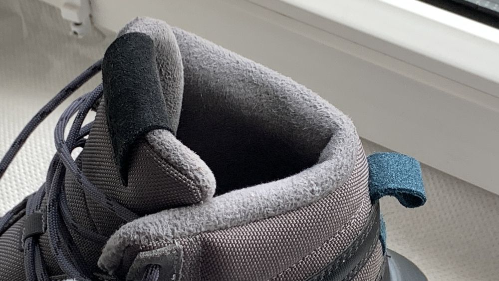 Теплі зимові кросівки 41.5 Adidas Fusion Storm WTR