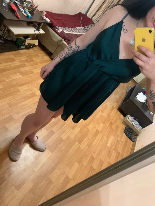 Продам шелковое платьеце