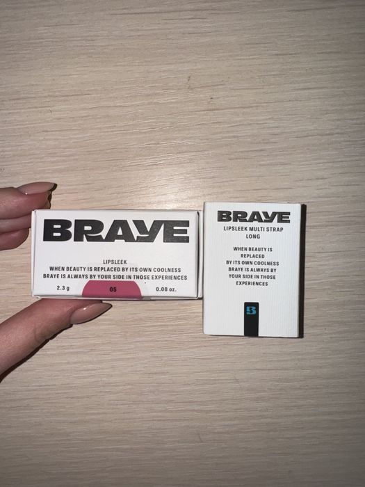 бальзам-слайдер Lip Sleek BRAYE з ремінцем