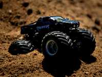 Monster Truck PREDATOR