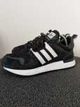 Czarne buty Adidas zx700 w idealnym stanie