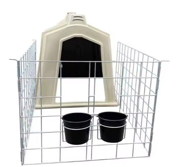 Будиночок для телят