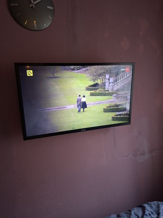 Sprzedam telewizor Samsung 75cm×44cm