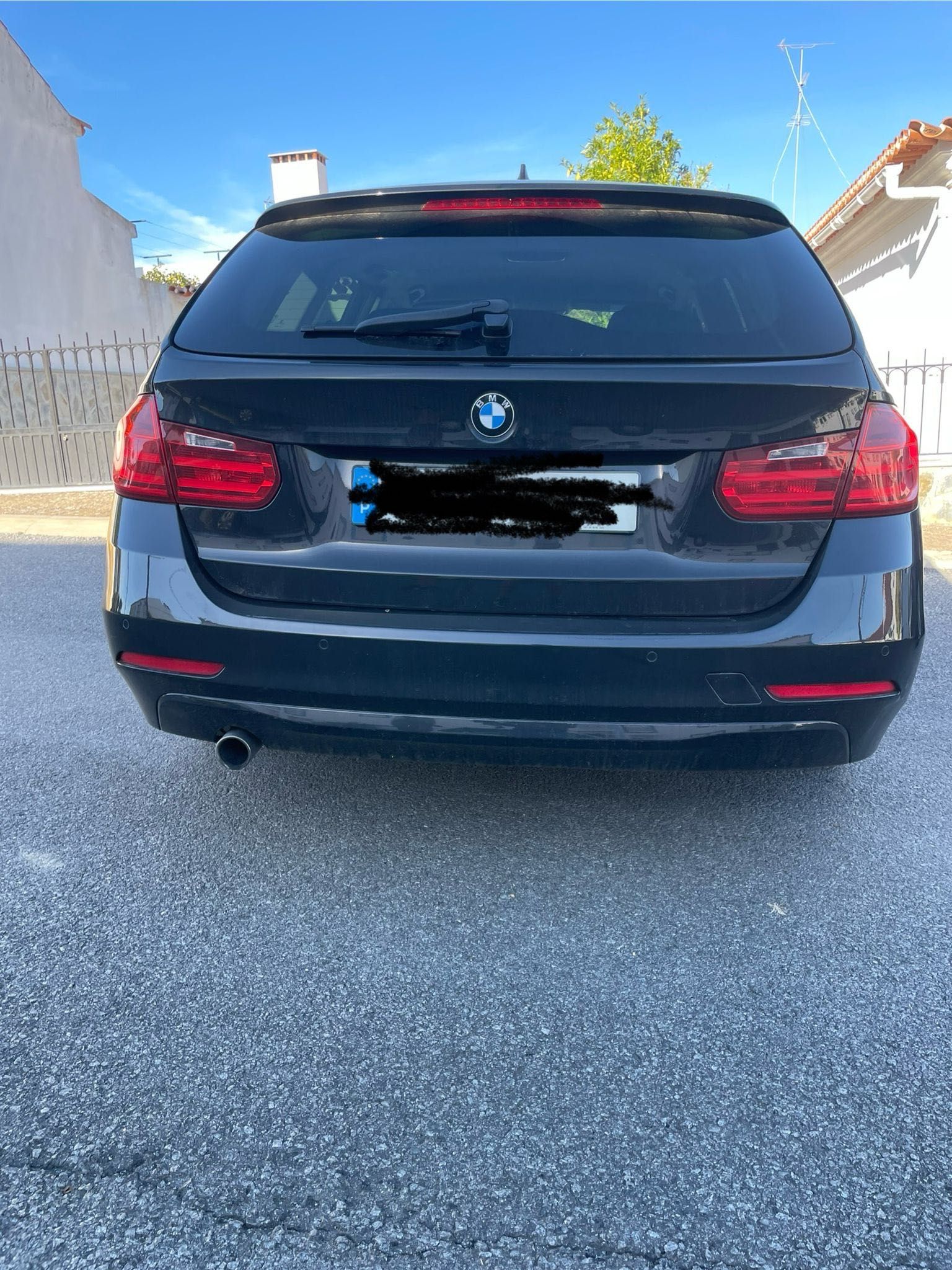 BMW 318d em excelente estado nacional