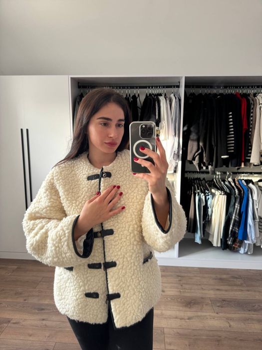 Куртка від Bazhane