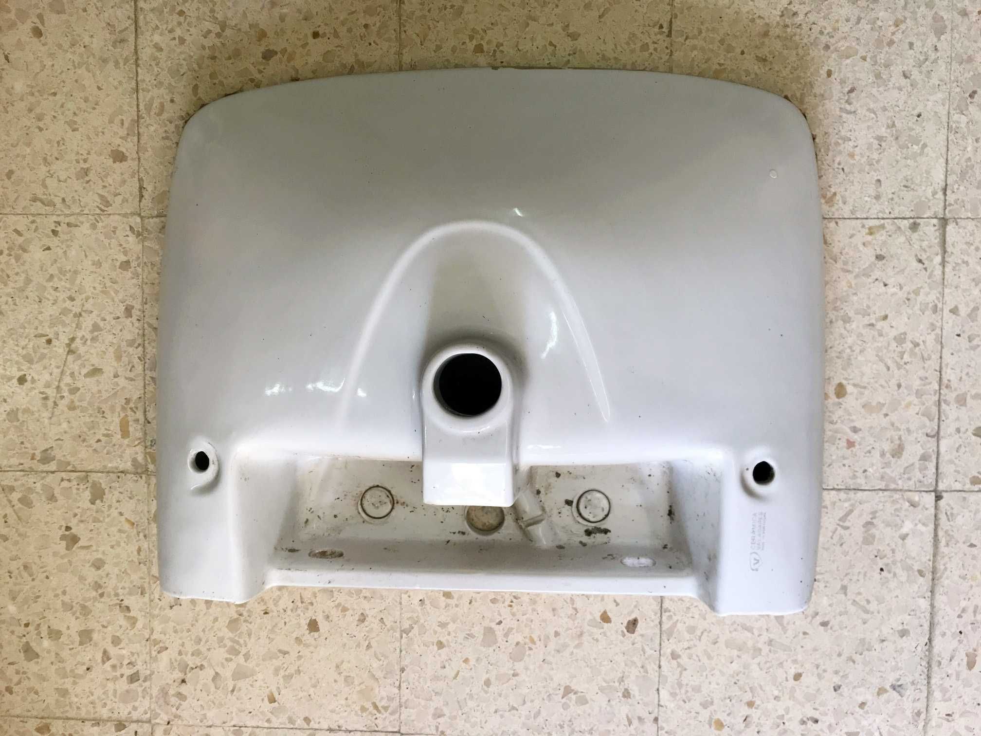 Louças de Casa de Banho Valadares Novas