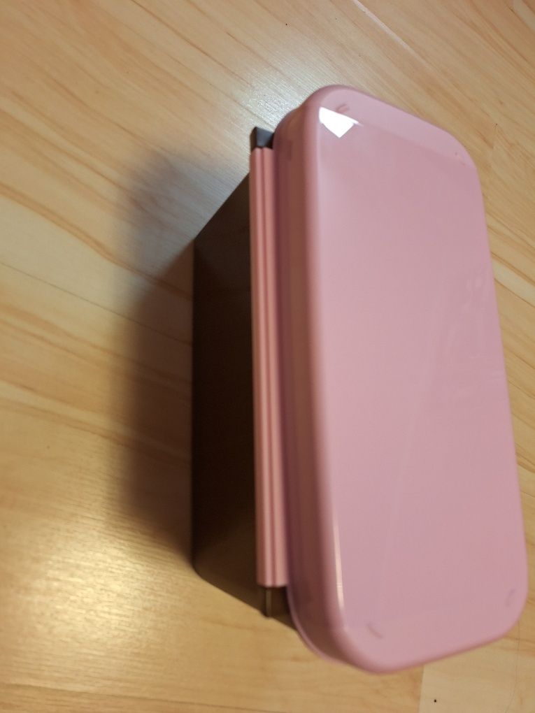 Tupperware pojemnik kolory tęczy szkatułka 2,6l