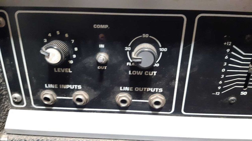 Marshall mb 30  комбо для бас гитары