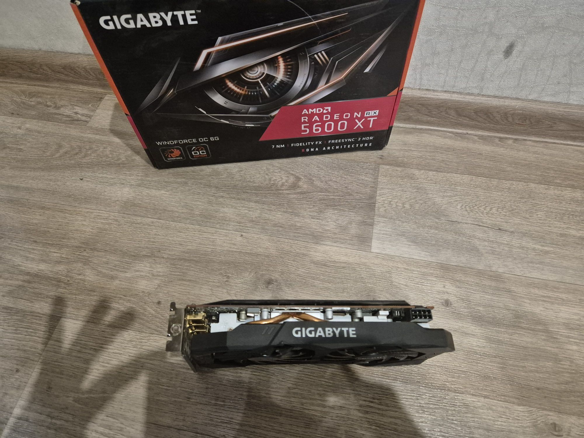 Відеокарта AMD Gigabyte 5600xt