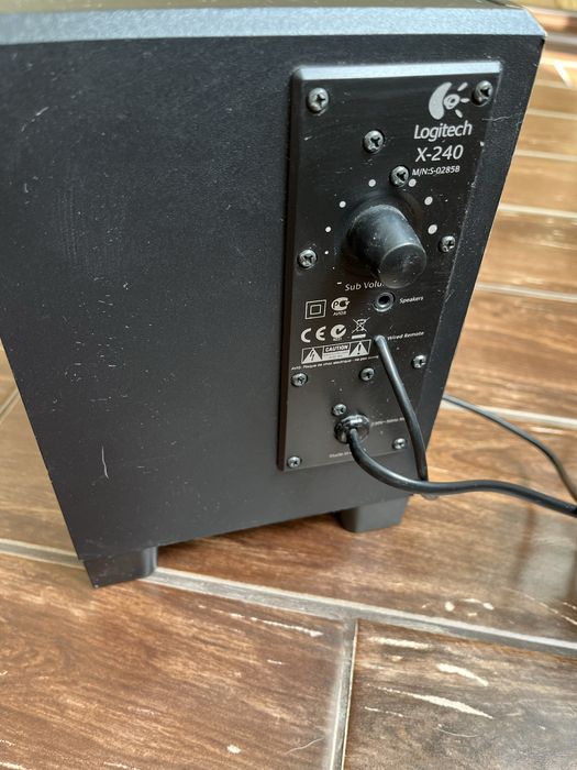 Продам акустичну систему logitech