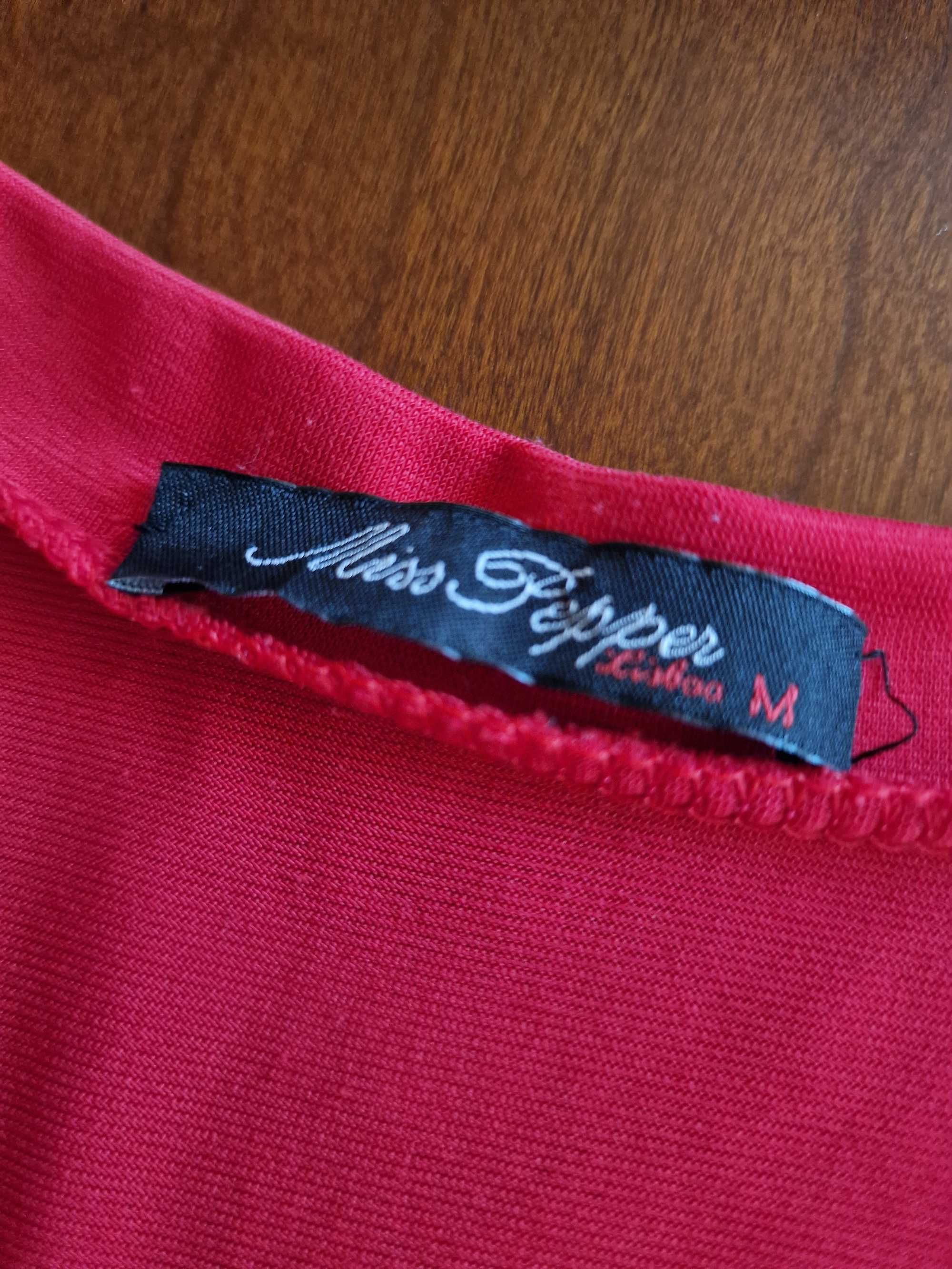 Macacão vermelho