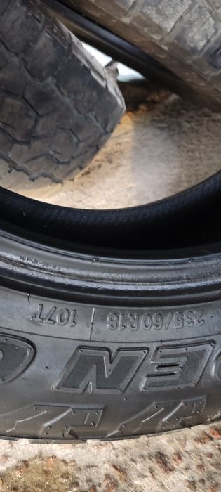 Продам всесезонну грязьову гуму Toyo Open Country A/T III