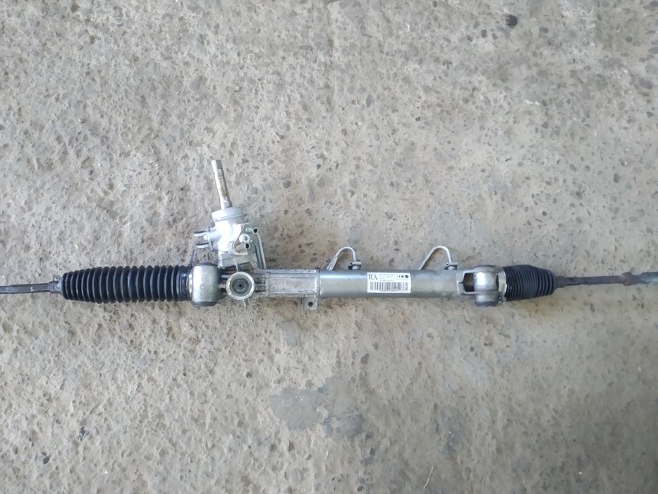 Рульова рулевая рейка Opel Astra H Zafira B ZF