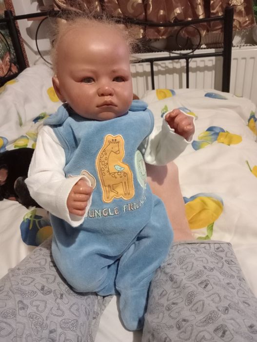 Stara lalka ,typ reborn