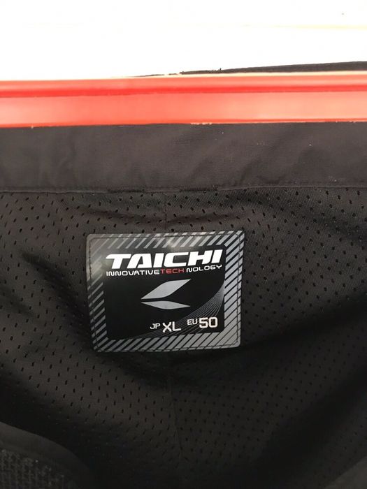 Мотокостюм RS-Taichi