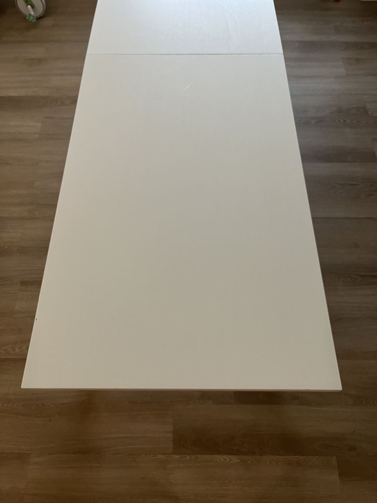 Mesa Extensível IKEA LANEBERG Branca - Usada